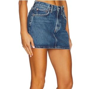 AGOLDE Liv Mini Denim Jean Skirt Size: 32
Fascinate